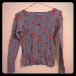 Rose Grey and Pink Sweater Garage